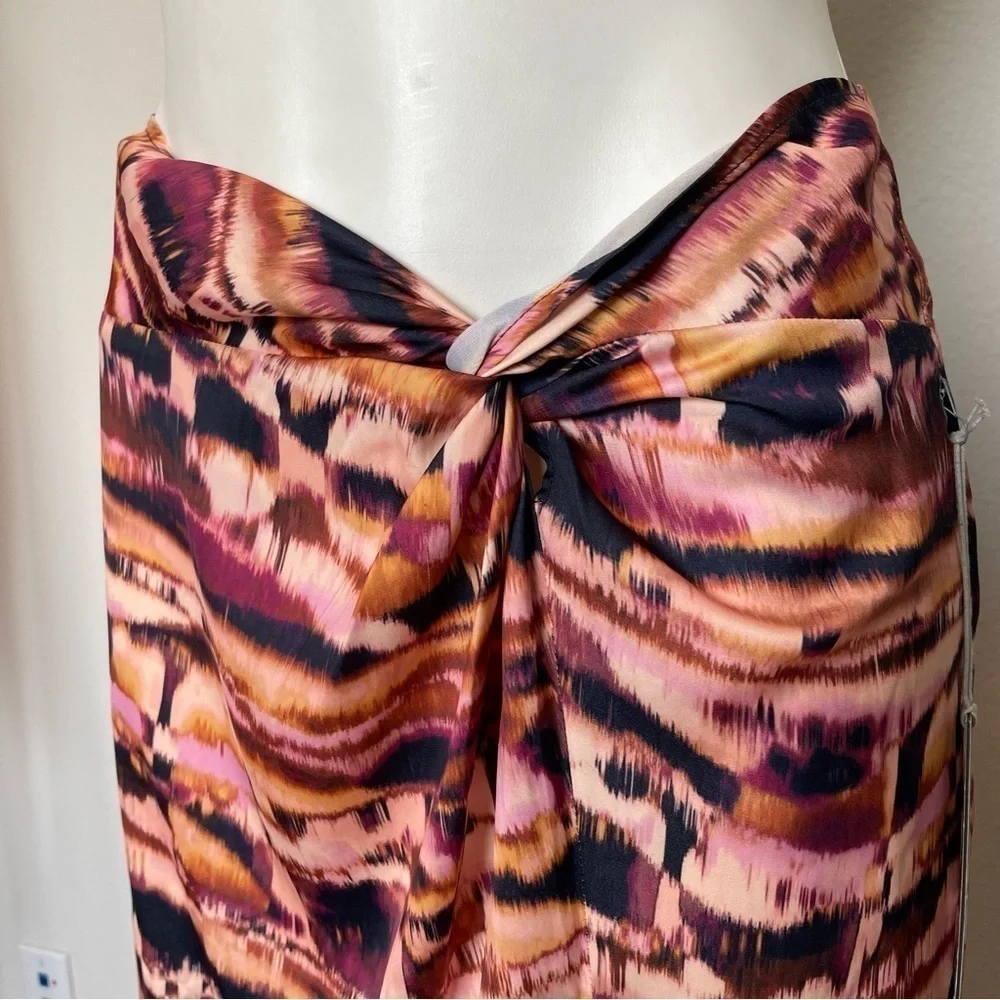 TART Women Skirt - NWT | Medium | Brown, Blue